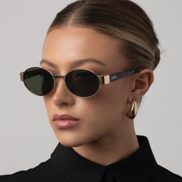 Otra Accessories - Chic Otra “Echo” Gold and Black Sunglasses